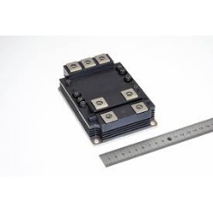 UnifullTM 3.3kV SBD-embedded SiC-MOSFET module