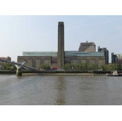 Tate Modern exterior from the North Bank (c) Tate Photography