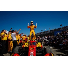 Firestone Grand Prix of St. Petersburg
Alex Palou, Chip Ganassi Racing Honda, Podium, Celebration