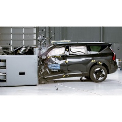 Photo: IIHS