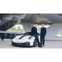 Dr. Oliver Blume, Chairman of the Executive Board, Dr. Jochen Breckner, Member of the Executive Board, Finance and IT, 2025, Porsche AG. Full image caption at the end.